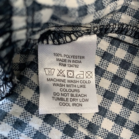 Indulge Gingham Cropped Tie Front Puff Sleeve Blouse - Picture 5 of 6